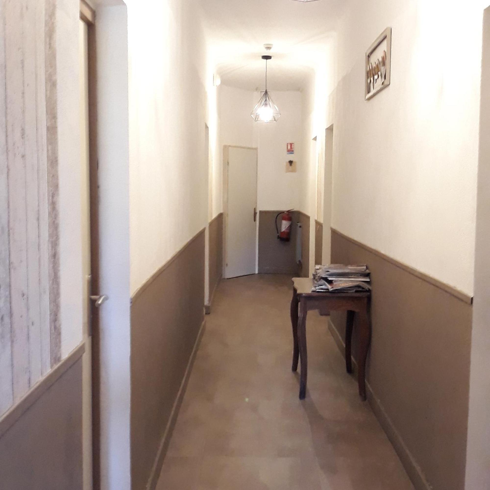 Hotel Font De Lauro Saumane-de-Vaucluse Eksteriør bilde