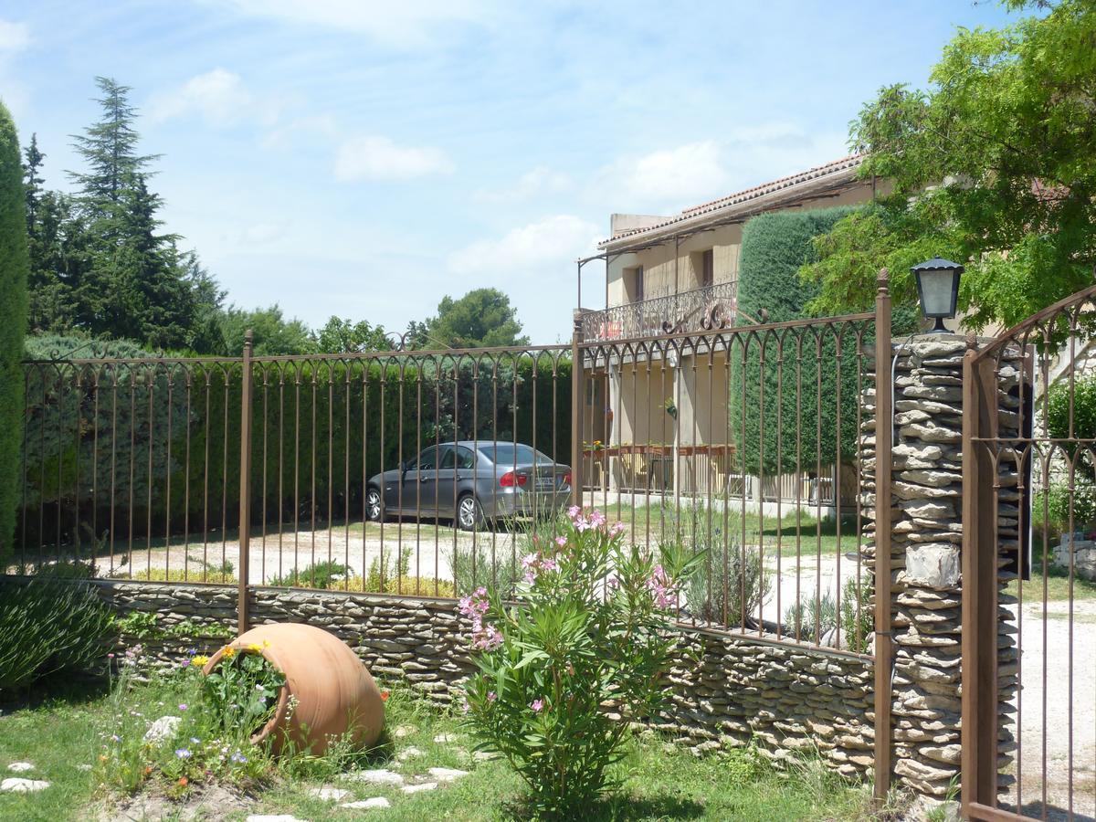 Hotel Font De Lauro Saumane-de-Vaucluse Eksteriør bilde